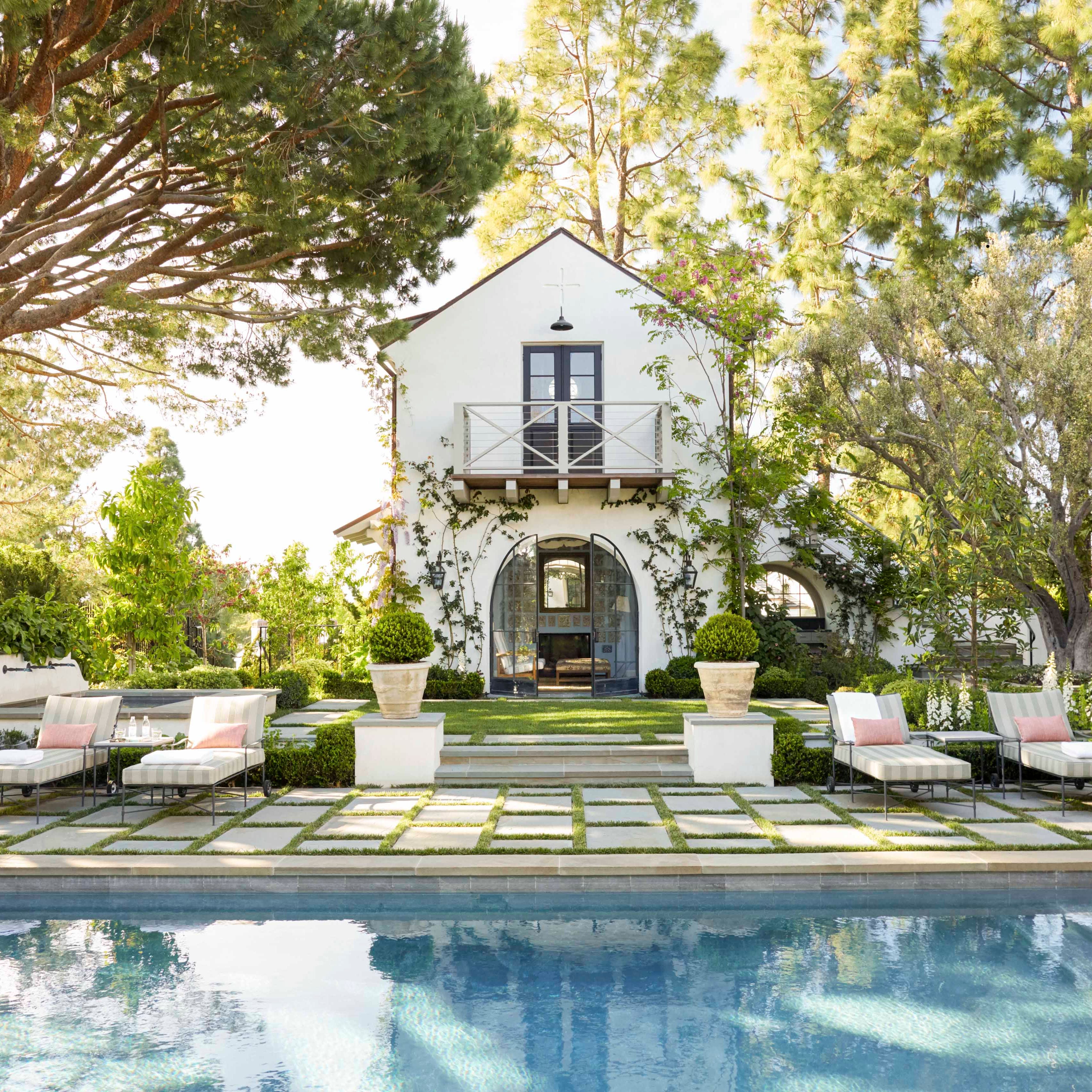 Infinity Edge Pool with Grass & Pavers